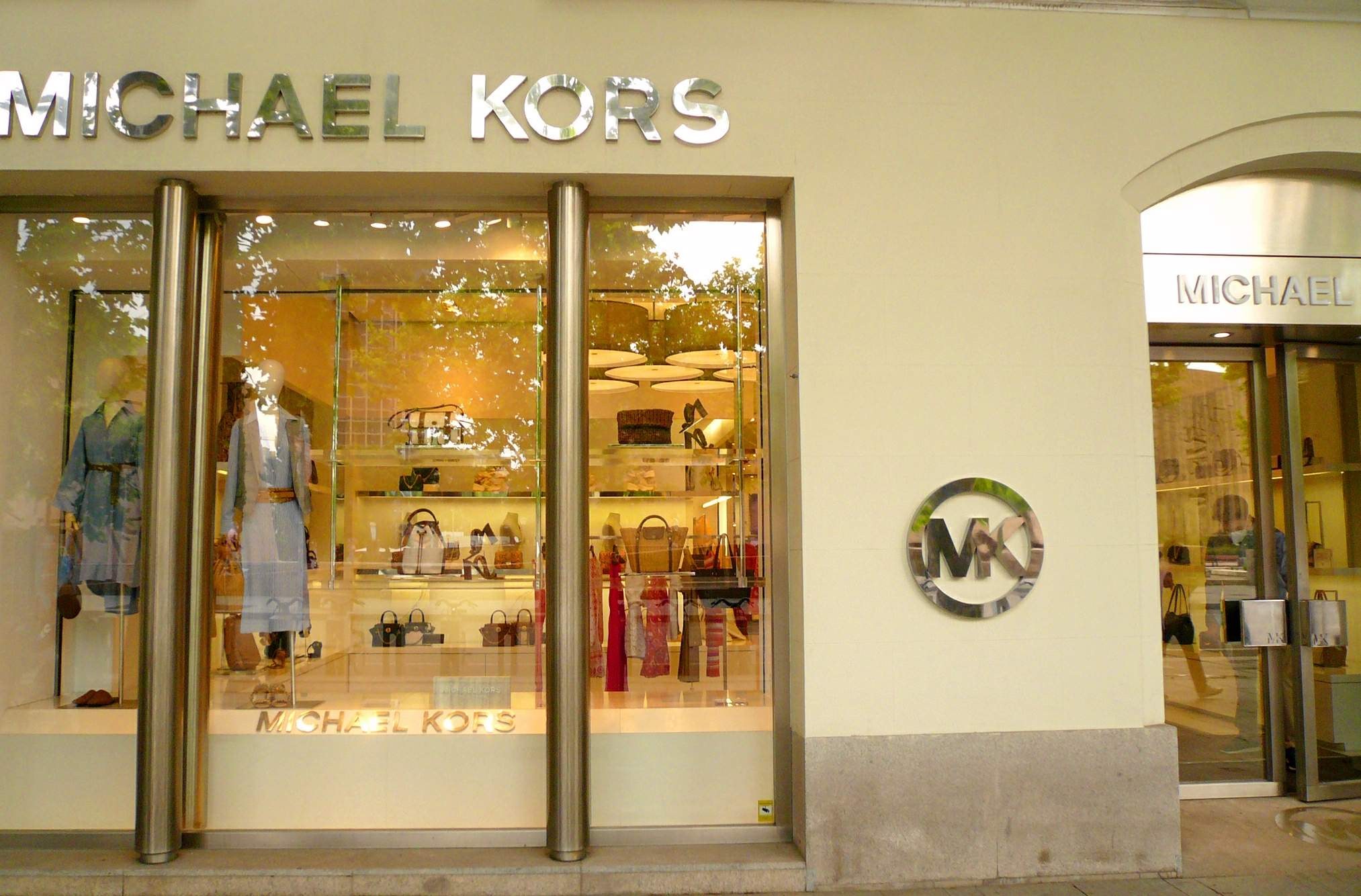 Ulla Popken Fashion Store Leaves Wiesbaden