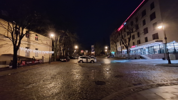 Nachtr├Ąglicher Zusammensto├č: War es ein Stadtstra├čenrennen im Herzen der Stadt?