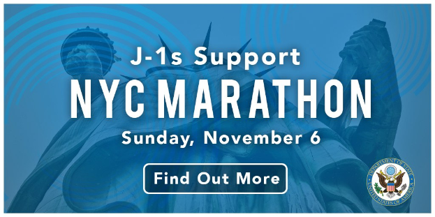 Plakat, das den New York City Marathon am 6. November mit "j-1s support" und dem Logo des Events ankündigt.