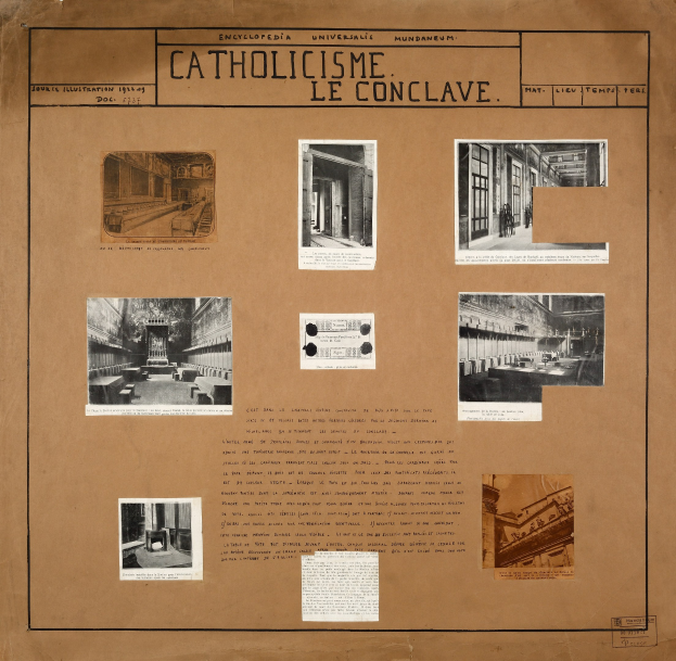 Ein Buch mit dem Titel "Geschichte der katholischen Kirche" mit Bildern von Kirchenräumen, Fluren, Artefakten und erklärendem Text.