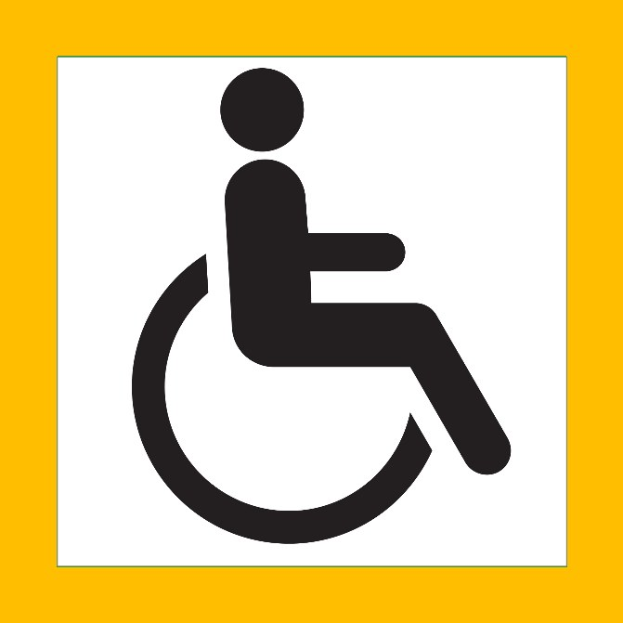 Gelb-weißes Behindertenparkschild mit einem schwarzen und weißen Rollstuhl-Symbol.