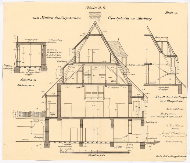 Ein detailliertes Bild des ersten Hauses in Deutschland, das zahlreiche Fenster und ein Dach zeigt, begleitet von ausführlichen Plänen und Texten, die den Aufbau beschreiben.
